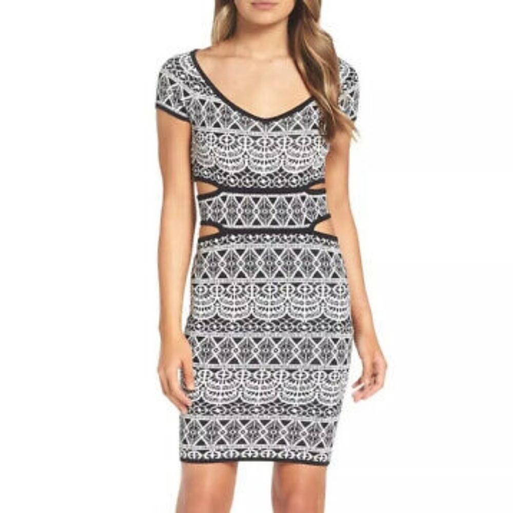 NWT Ali & Jay Botanical Seduction In Beige & Cream Cut Out Mini Dress Size Small